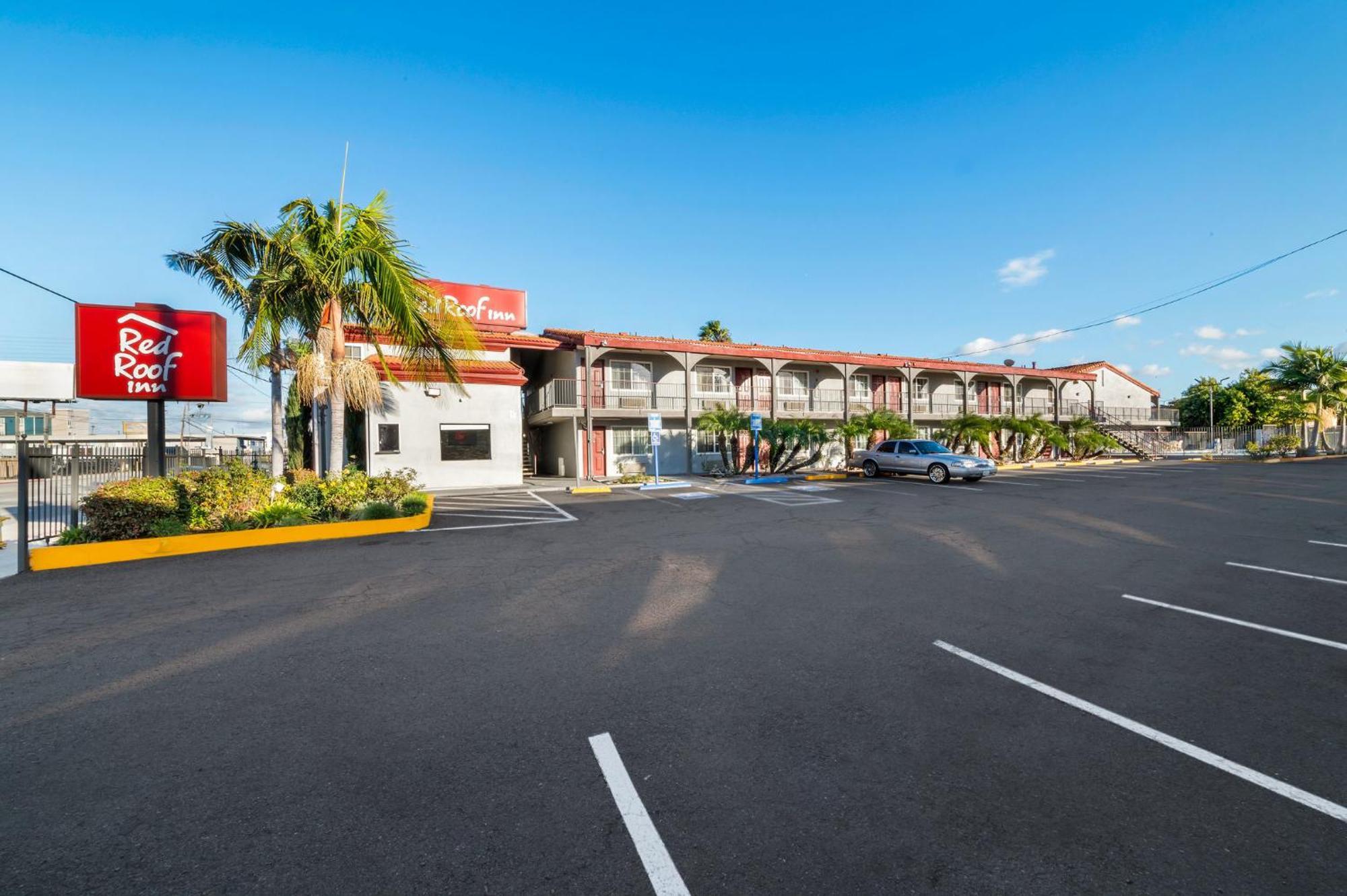 Red Roof Inn Los Angeles - Bellflower Exterior foto